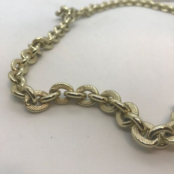 Vintage 1980s Gold Chunky Chain Statement Necklace - Picture 7 of 13